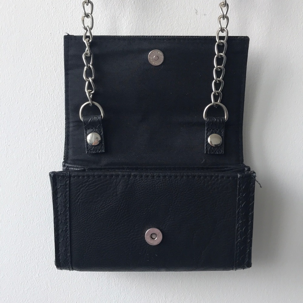 Snake Skin Faux Black Leather Mini Cross Body Bag - Picture 3 of 8